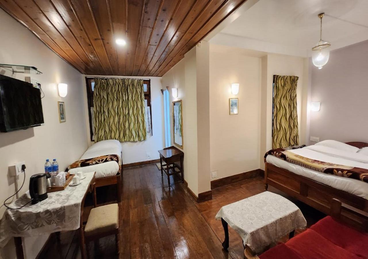 Ivanhoe Hotel Νταρτζίλινγκ Εξωτερικό φωτογραφία