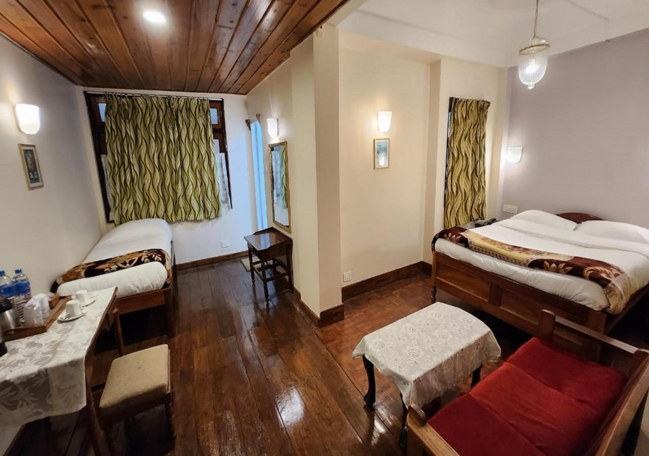 Ivanhoe Hotel Νταρτζίλινγκ Εξωτερικό φωτογραφία