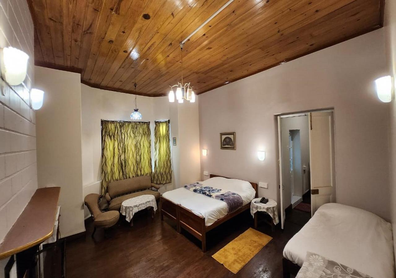 Ivanhoe Hotel Νταρτζίλινγκ Εξωτερικό φωτογραφία