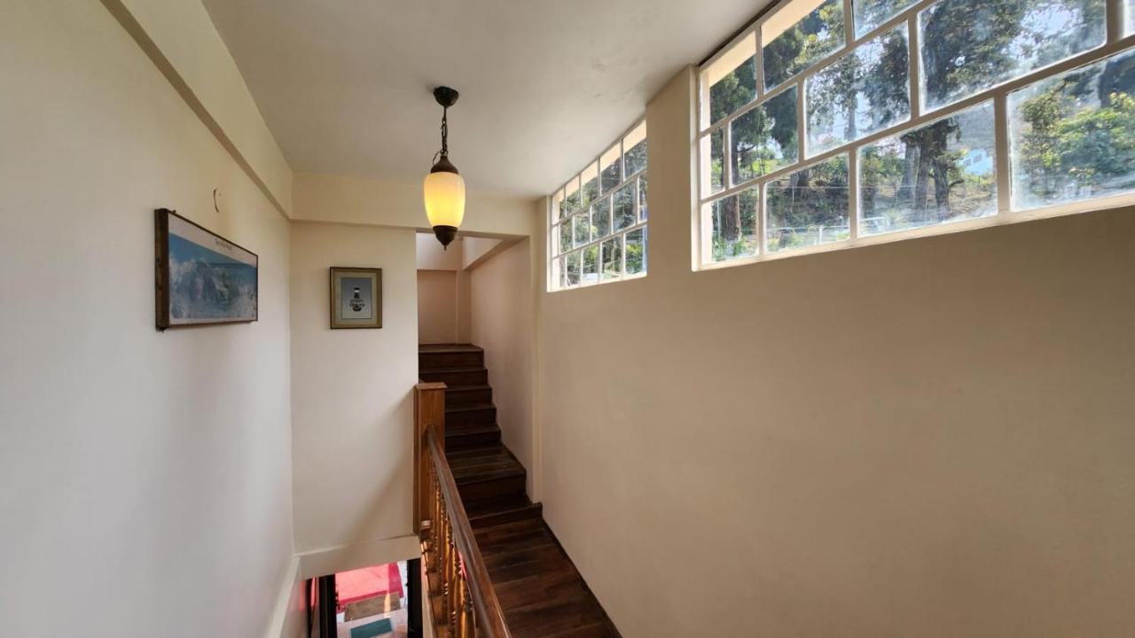 Ivanhoe Hotel Νταρτζίλινγκ Εξωτερικό φωτογραφία